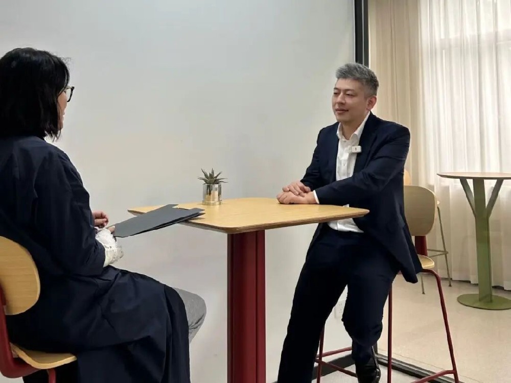 交流互鉴 携手并进——杭州家具商会秘书处一行走访leyu·乐鱼(中国)体育官方网站